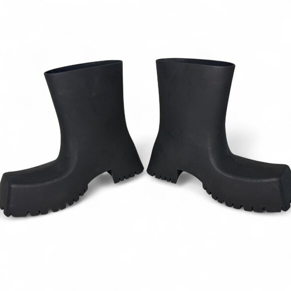 Balenciaga Women's Trooper Rubber Ankle Bootie Black EU 37, US 7 - Picture 10 of 15